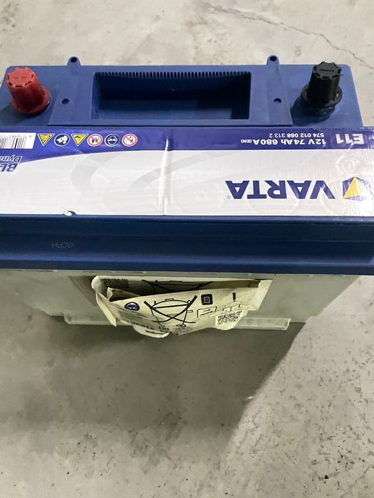 Продам аккумулятор VARTA