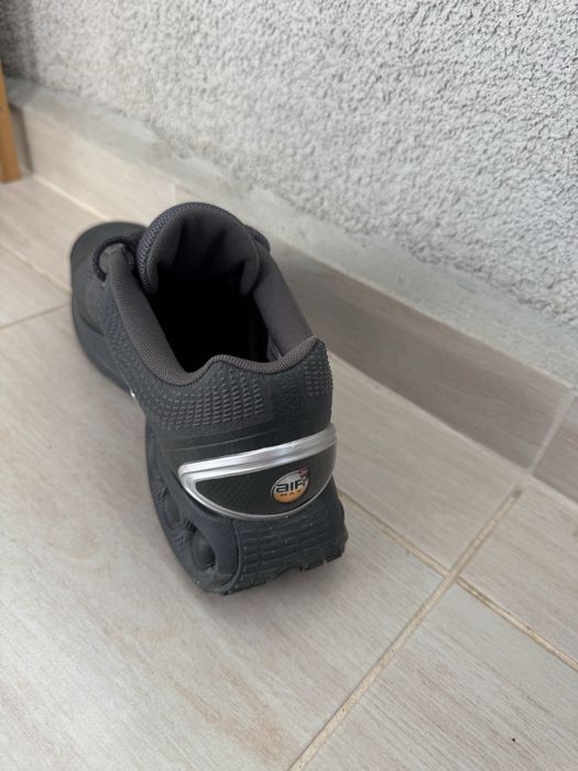 Маратонки Nike air max DN