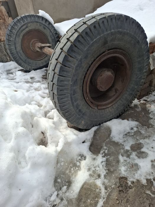 Продам ось с колёсами для спецтранспорта