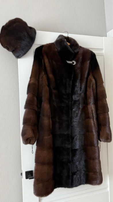 Норковая шуба и шапка