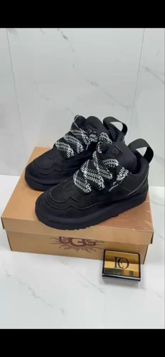 Adidasi UGG dama