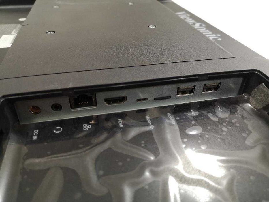 All-in-One 22″ FHD Quad-core 1.6 GHz Android KitKat Touchscreen