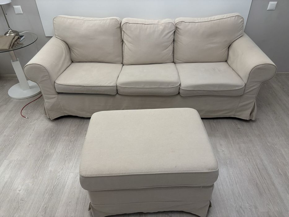 Canapea 3 locuri Ikea Ektorp plus taburet cu spatiu depozitare