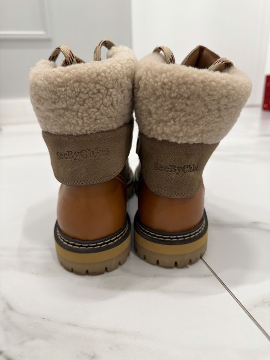 See by Chloe боти