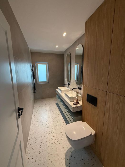 Casa single, str. 1 Decembrie, zona Valea Lupului - Rediu