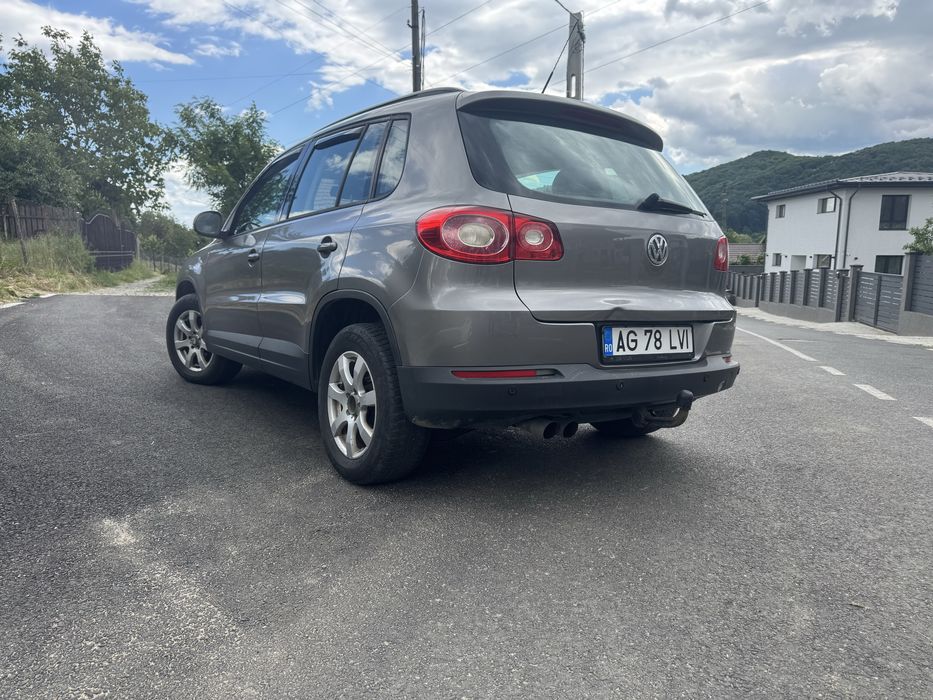 VOLKSWAGEN Tiguan 0 — imagine 3