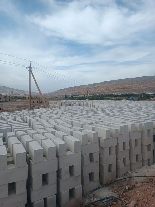 Пенаблок гипсовый.