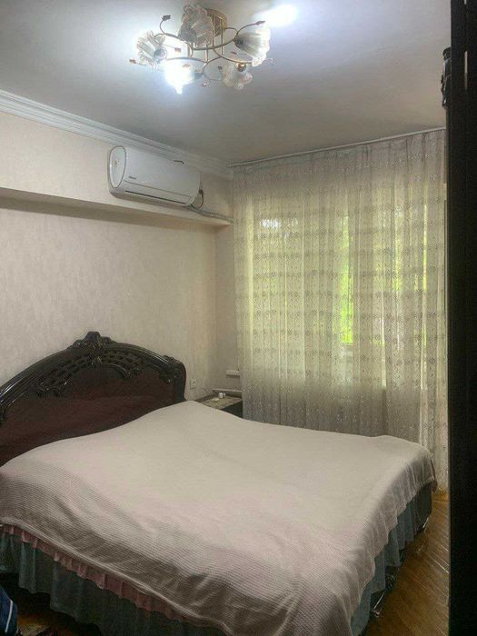 Продам 4-х комнатную квартиру (90кв.м) на Ц-4.Кирпич.4/4/4