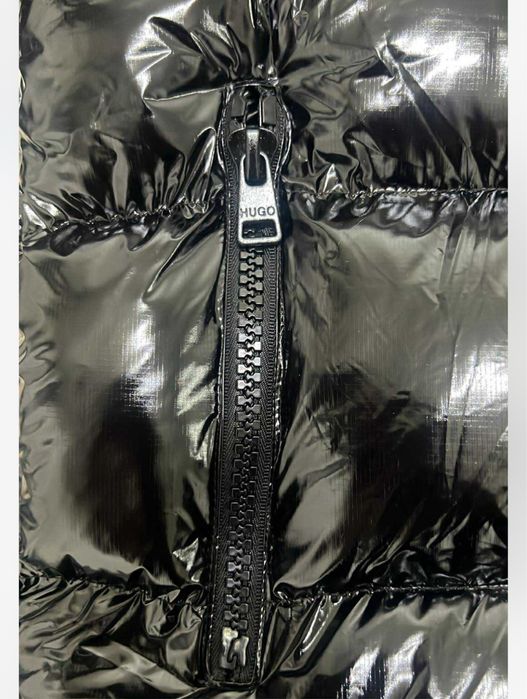 Geaca Hugo Boss 450//NOUA