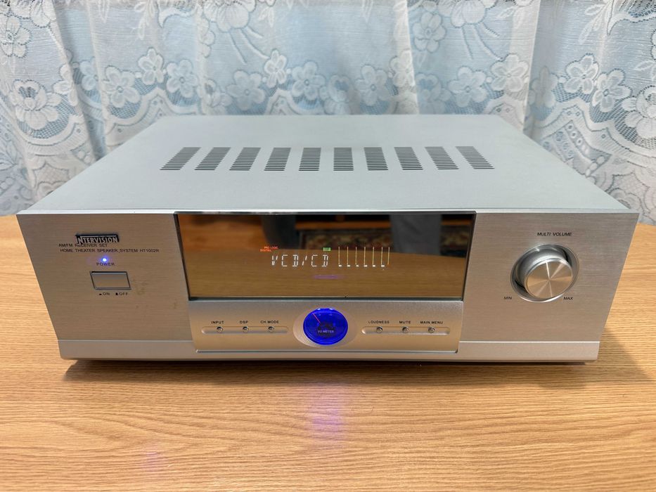 Amplificator,statie,putere,INTERVISION-sunet de cristal cu bass profund si inalte bine definite !