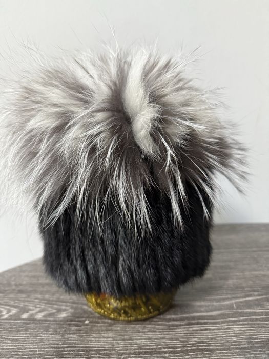 Норковые женские шапки