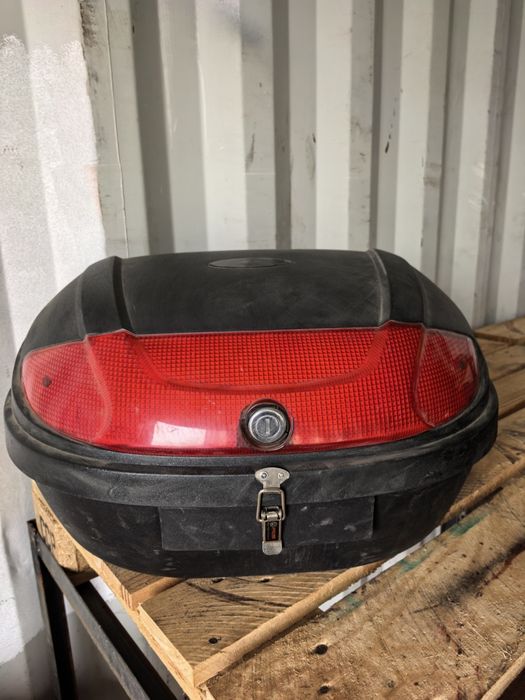 Багажник для мото