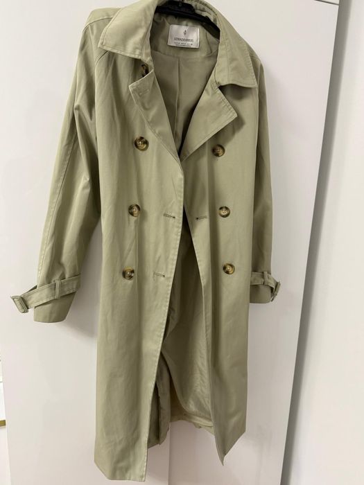 Trenci verde deschis