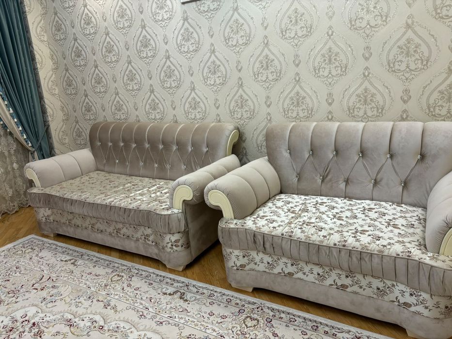 Продам диван в отличном состоянии