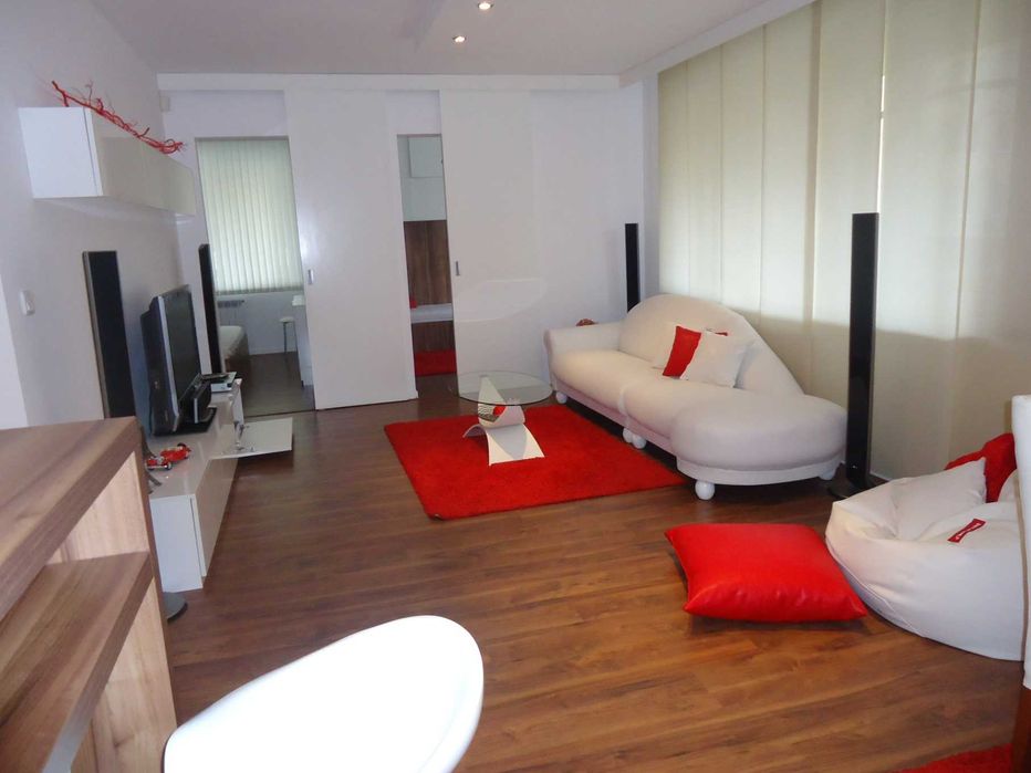 Дава се под наем Тристаен апартамент в София, Манастирски ливади - 97 кв.м за 750 € - Снимка #1