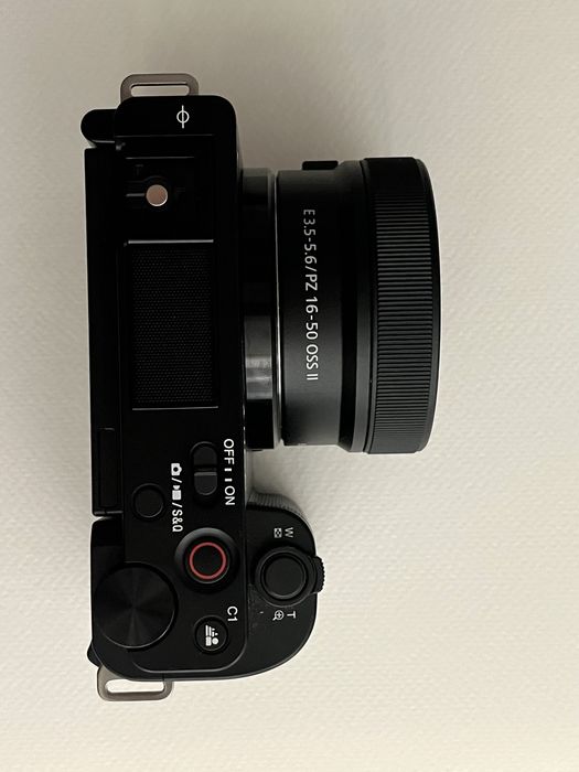 Sony ZV-E10 + Obiectiv 16-50mm mk2