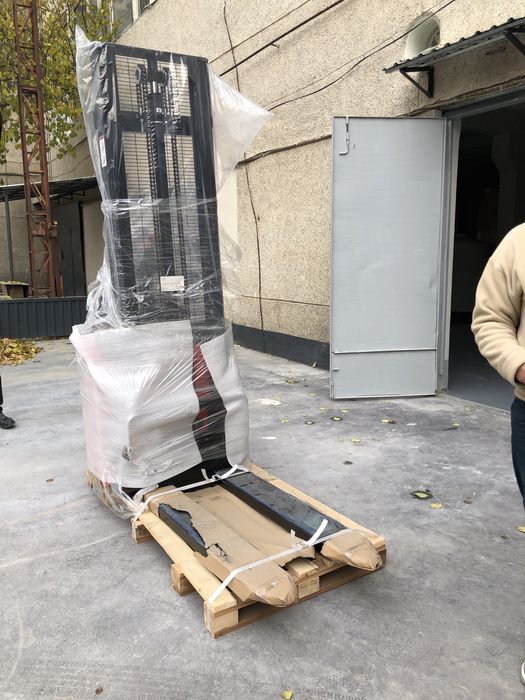 Штаблёр Автомат 1,5 тонна 3,5м Heli