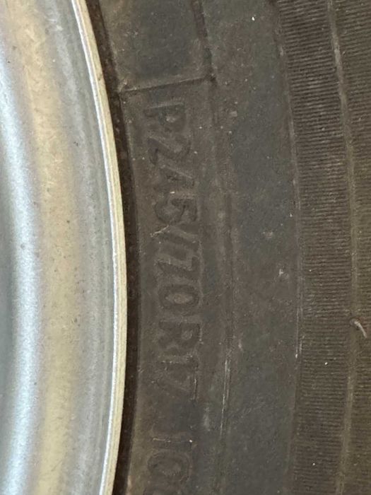 land cruser 245/70/17