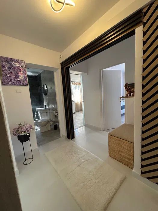 Apartament 3 camere decomandat