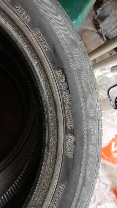 Vând anvelope 185/55R16