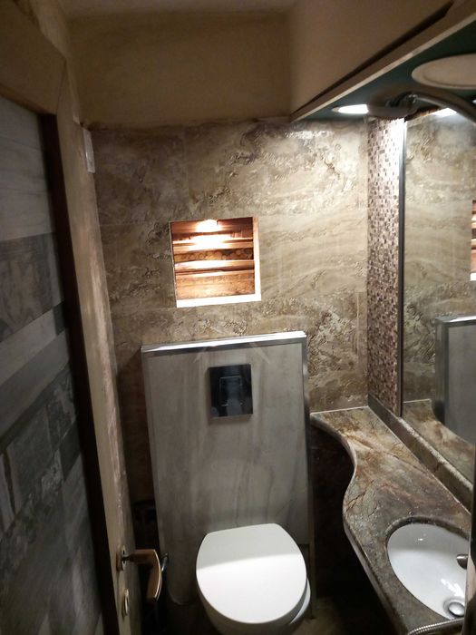 Дава се под наем Едностаен апартамент в Бургас, Център - 20 кв.м за 199.41 € - Снимка #5