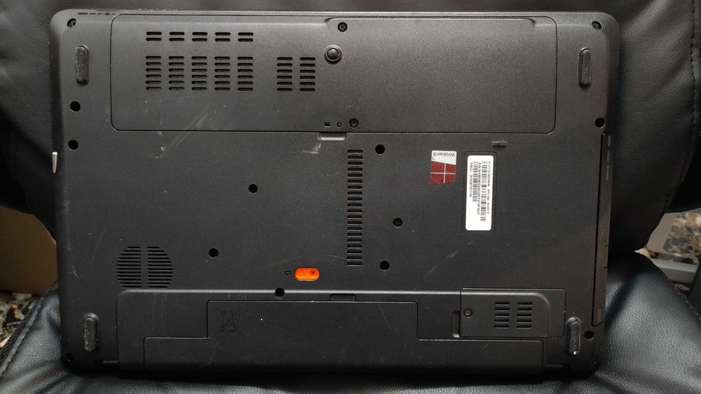 Laptop Acer Aspire E1-571 -  i5 - 8GB RAM