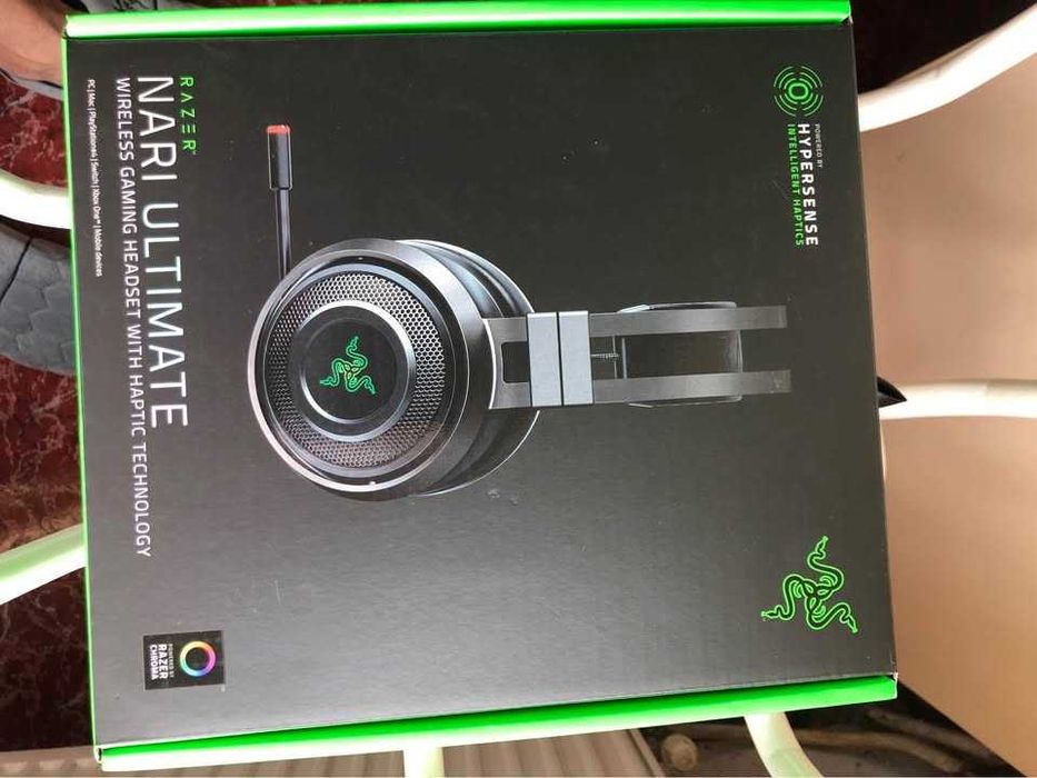 Razer NARI ULTIMATE слушалки