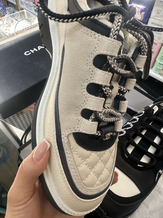 Продам брендовые обуви новые