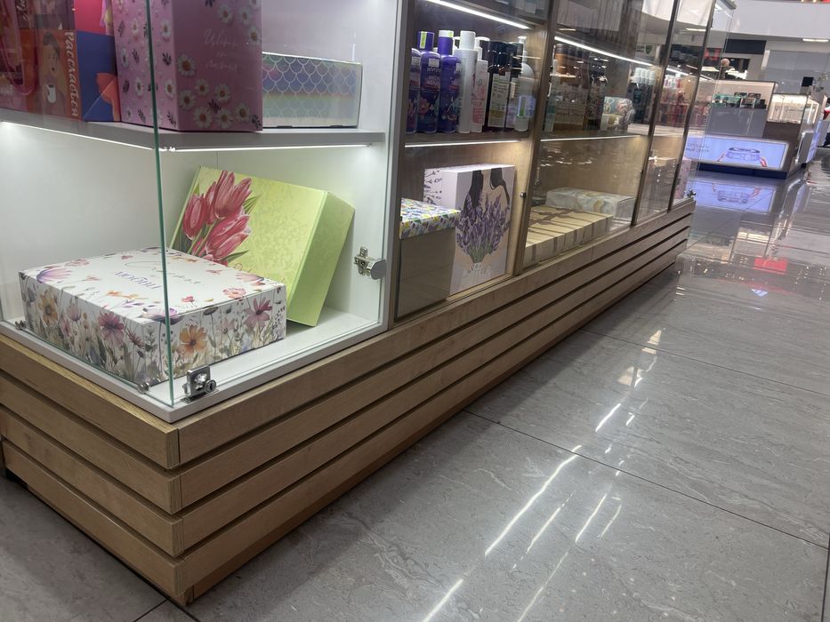 Продам торговое оборудование