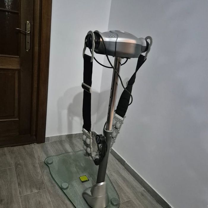 Vand aparat de masaj cu vibratii