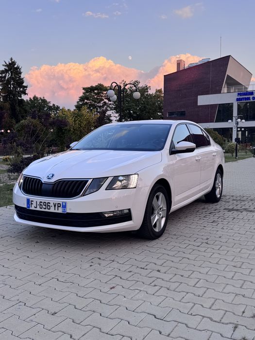 Skoda Octavia 2019 / 1.6 Diesel / 116 CP / Navigatie / 2 Chei / Km Reali !!!