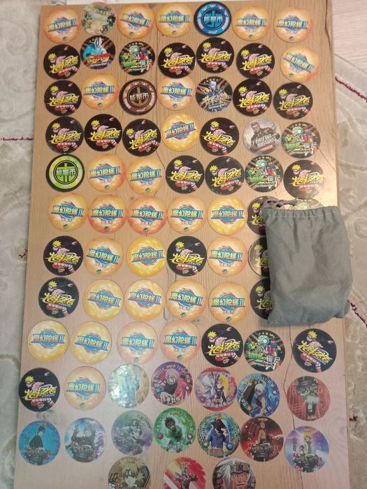 Продам фишки 80 шт.