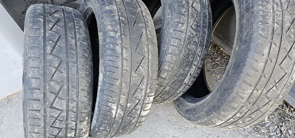 Продам шины летние.
