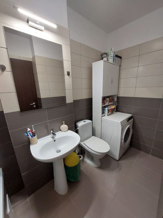 Proprietar vand apartament 2 camere