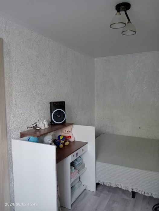 Продам квартиру 2 комн квартиру 2/4