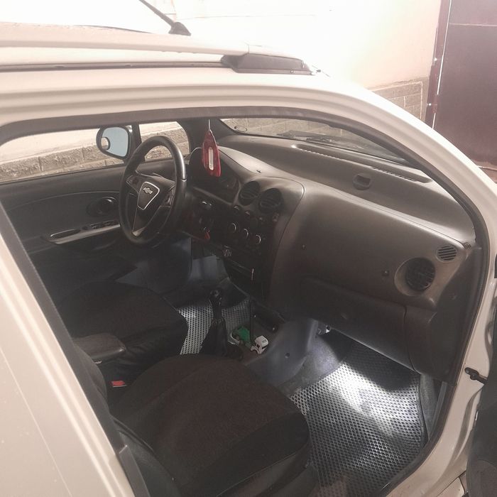 Матиз вест срочно сотилади 2011