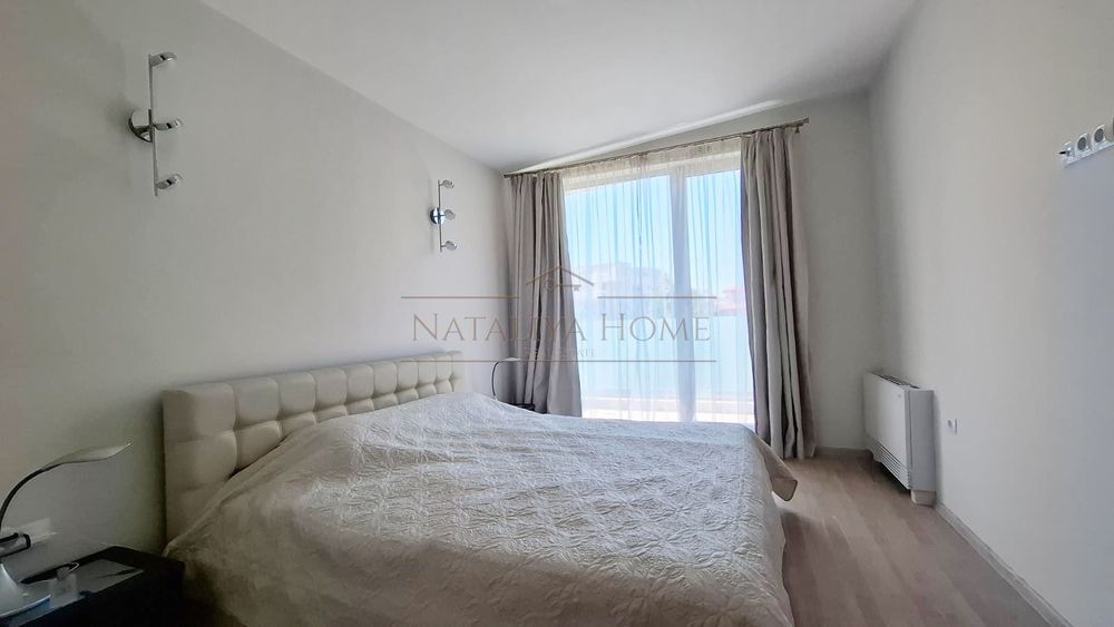 Продава се Къща в Бургас, Сарафово - 200 кв.м за 2750 €/кв.м - Снимка #7