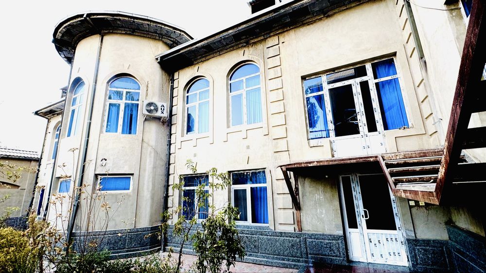 6 сотихли Ховли сотилади!!!