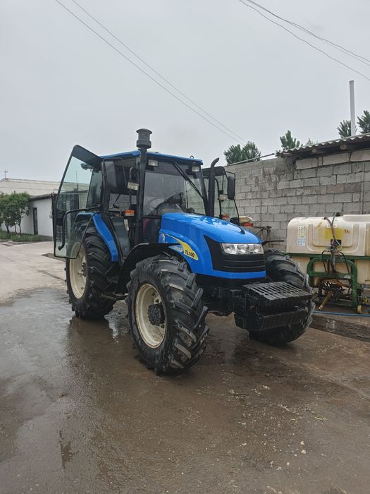 New Holland TL 100