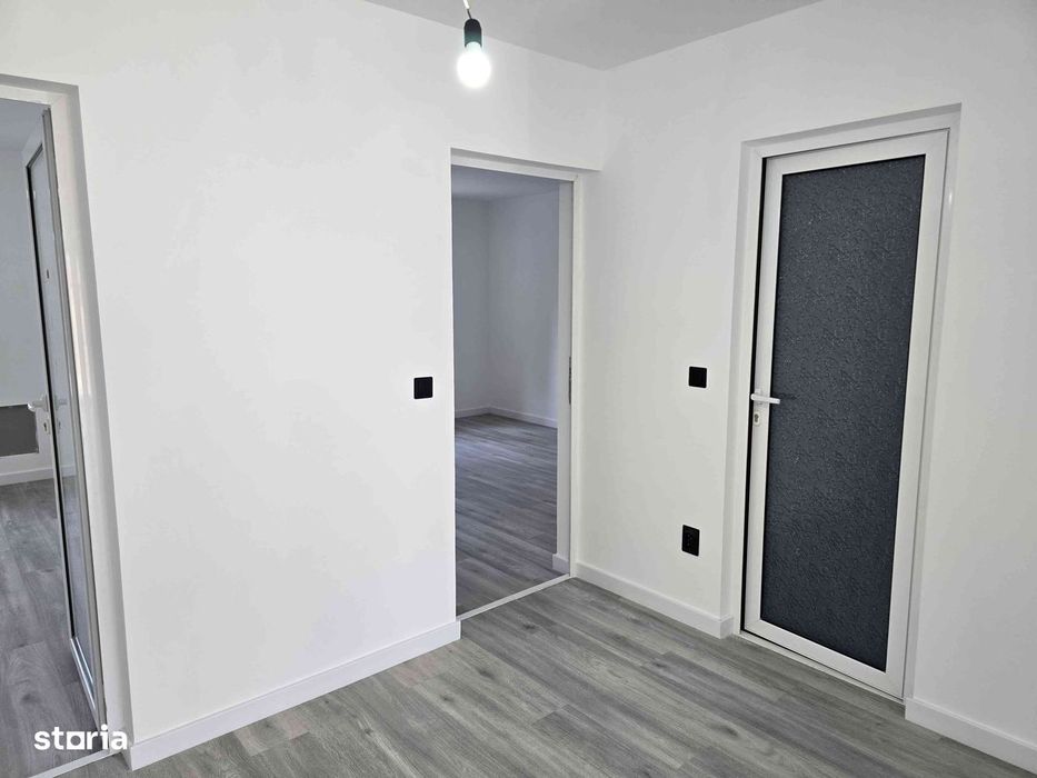 Vând apartament 3 camere finisat