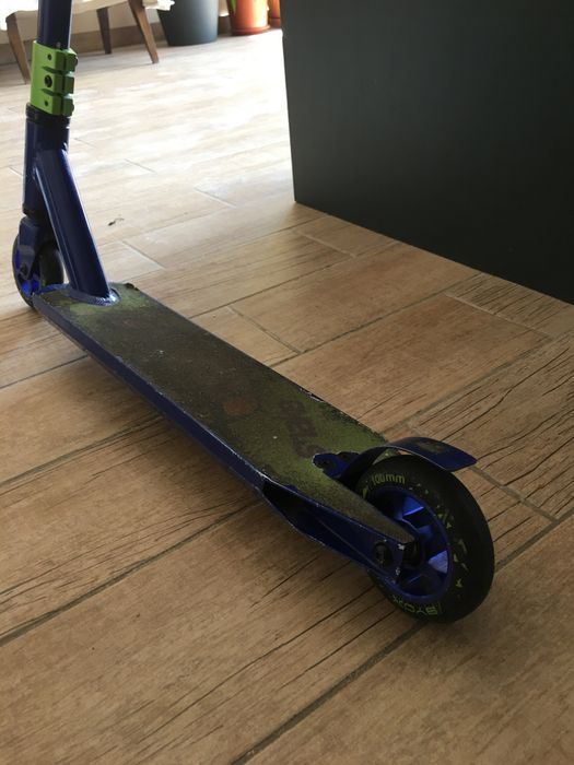 Синя Тротинетка byox