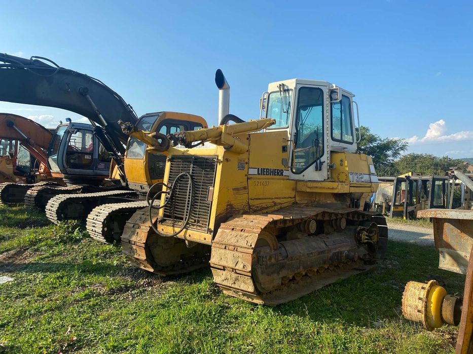 Dezmembrez Buldozer Liebherr 732 Litronic-piese de schimb Liebherr