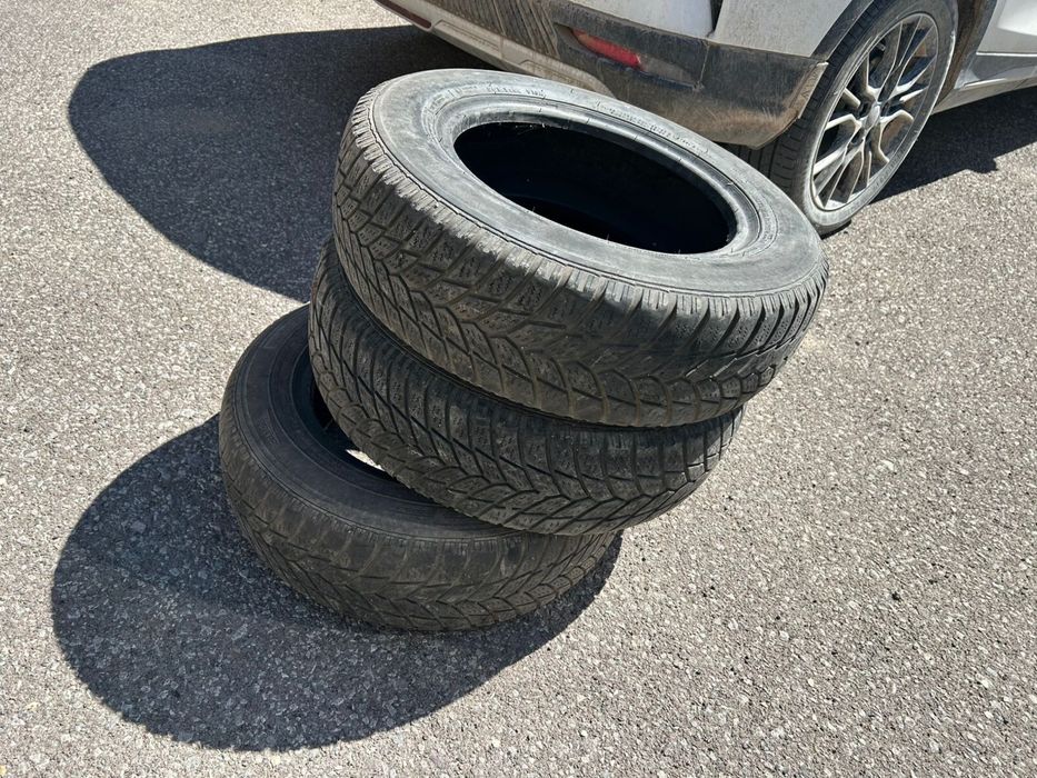 Продам шины 195/70/15