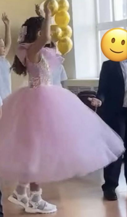 Платье на девочку