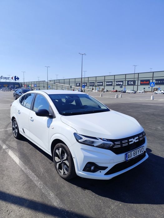 DACIA Logan 2025 — imagine 2