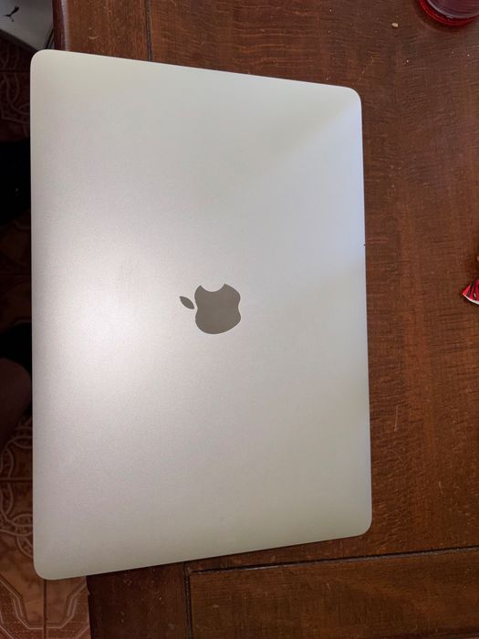 Mackbook Pro 13 (2020)