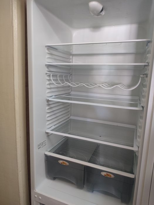 Продам холодильник "АТЛАНТ"