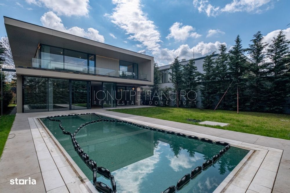 Modern Luxury VIlla in Pipera