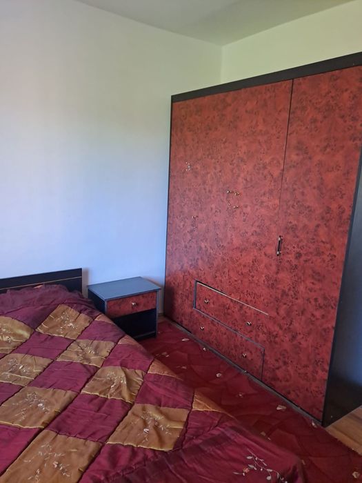 INCHIRIEZ Apartament cu 3 camere in Nasaud
