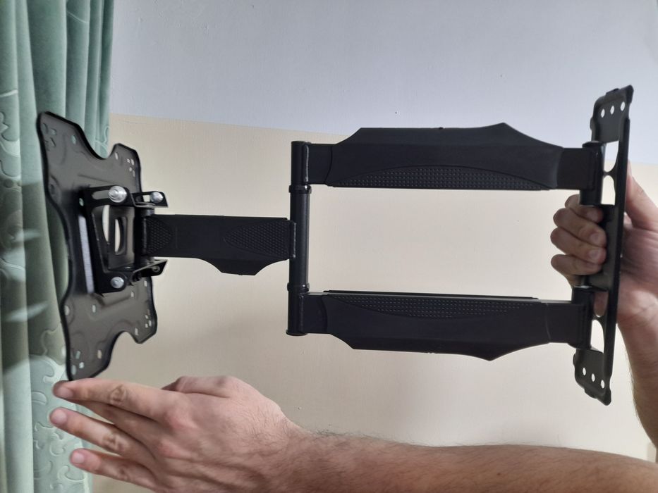 кронштейн для  большого телевизора
